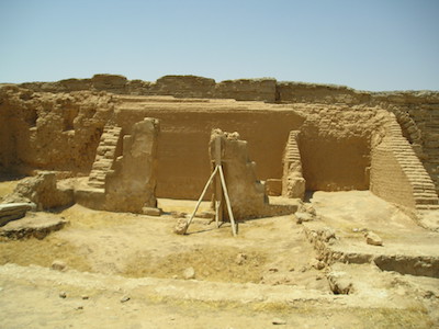 House Church in Dura-Europos (Heretiq, By Heretiq (Own work) [CC BY-SA 2.5 (http://creativecommons.org/licenses/by-sa/2.5)], via Wikimedia Commons)